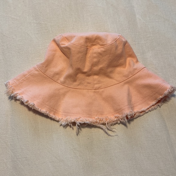 Mura boutique hat - Picture 4 of 4